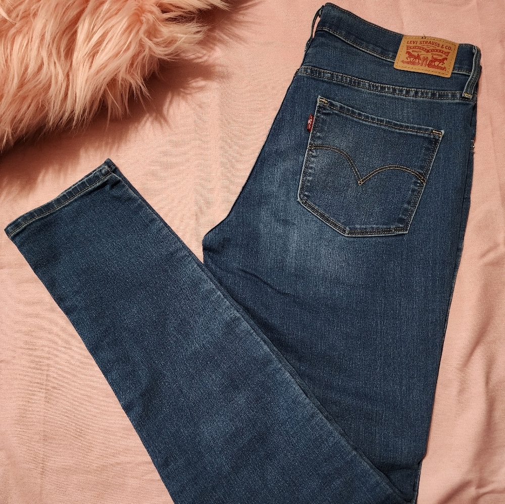 Jeans - Picture 1 of 2